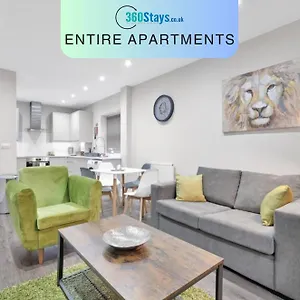 Apartment Crown Place 2 & 3 Bedroom Luxury Apts With Parking In By 360stays, Shepperton